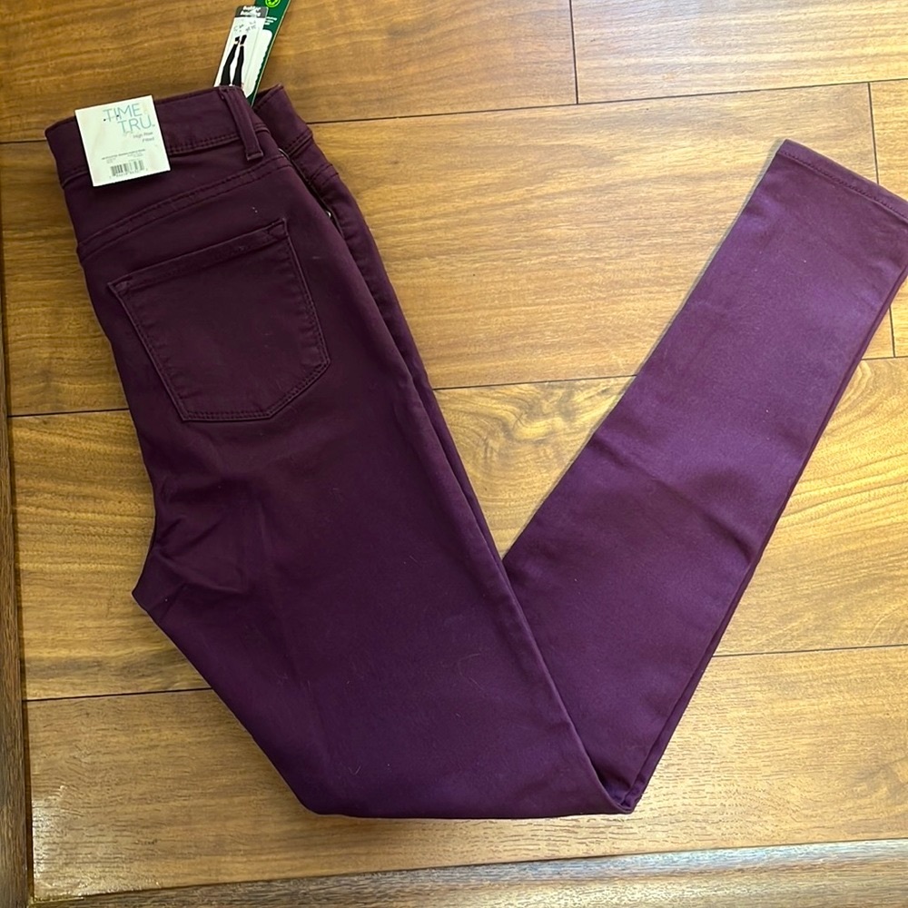 New! Time & Tru High Rise Purple Skinny Jeans/Jeggings Size 2 Tall - Picture 9 of 9